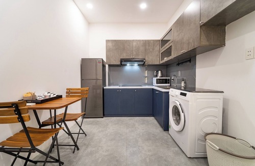 Bach Dang Riverside Apartment | Cute D1 Hideaway - Rooftop - Walk to Bui Vien 8 mins