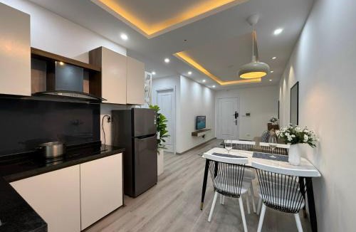Ngu Hanh Son Apartment | Da Nang Daisy Apartment 1 Beach View