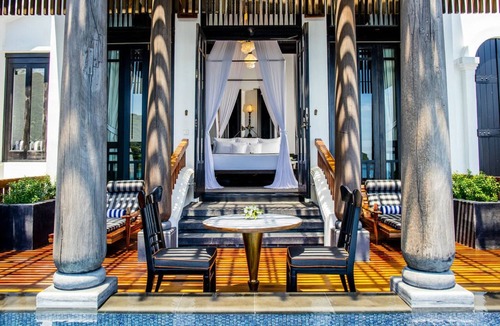 Tho Quang Beach Villa | Da Nang Intercontinental I BR Seaside Villa On The Rocks