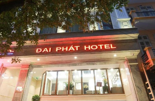 Dich Vong Hau Hotel | Dai Phat Luxury Hotel & Apartment