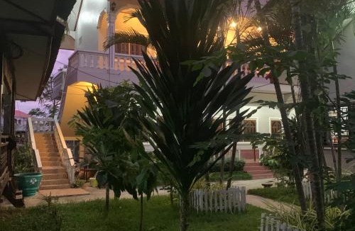 Don Det House | Dalom Guesthouse