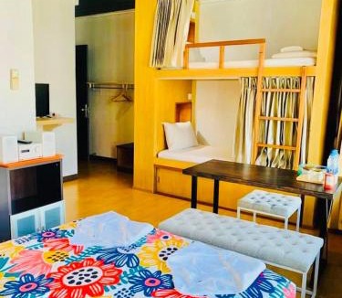 Thanon Phetchaburi Hostel | Daraya Hostel