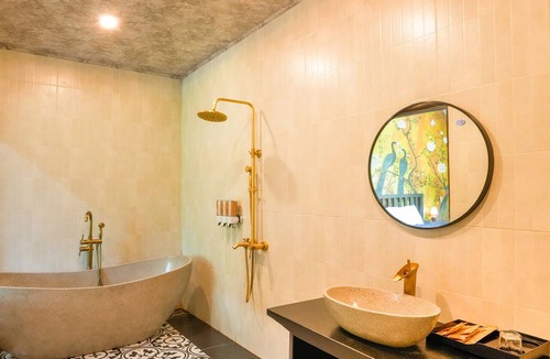 Thach That Hotel | De Mémoire Retreat