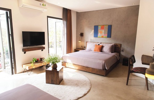 Hon Gai Hotel | Deja vu house