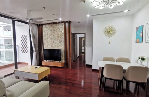 Tu Liem Apartment | Delightful 3-bedroom apartment with AC in Vinhomes Skylake