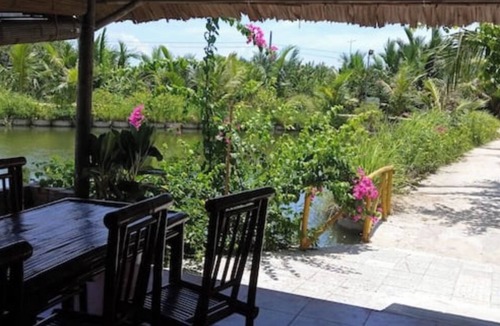 Cam Thanh Apartment | Deluxe Twin Room with Garden, Lake View, WiFi