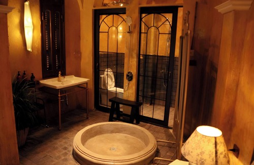 Đien Bien Hotel | DEMO Inn & Ine - Poetic Studio Stay