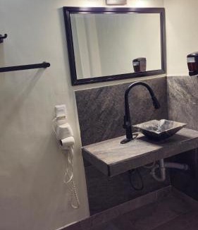 Zona Centro Apartment | Departamento con Clima, Wi-Fi, Centrally Located, Secure 222 B