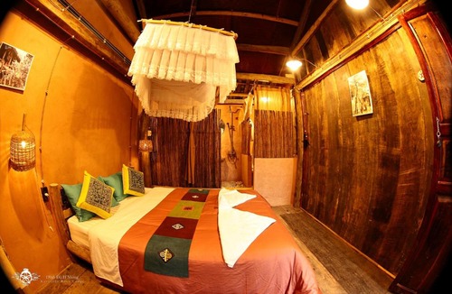 Dong Van Hotel | Dinh Đá H'Mông - Karsterly Rock Lodge