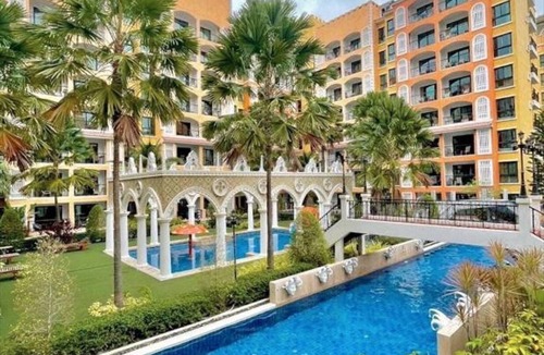 Na Chom Thian Apartment | Direct pool access Studio - Venitian resort condo Jomtien beach Pattaya
