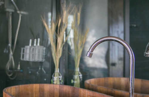 Mae Wang House | Doi Inthanon Tea Farmstay