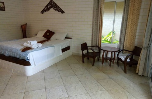 Hin Lek Fai Hotel | Dollaporn House