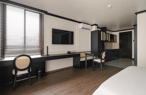 Ba Dinh Hotel | Dom's Residence Hoan Kiem