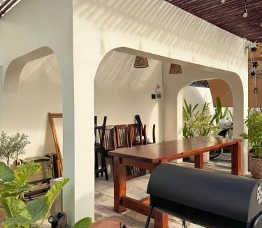 Phan Thiet Villa | Doris's Home - villa 500m2, 5 bedrooms, swimming pool, BBQ outdoor