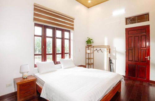 Son Tay Bed & Breakfast | Double Room with Garden View