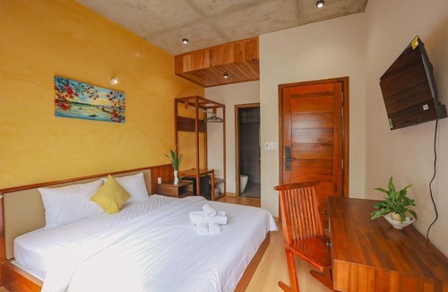 Thuy Xuan Villa | DQ Peaceful Villa