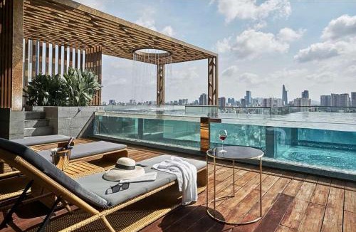 District 1 Apartment | Dream Stay Infinity Pool, Cozy 2BR Distric 1