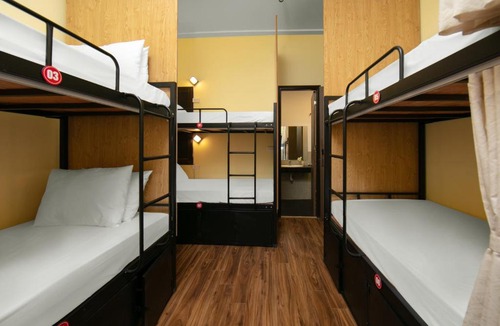 Hang Trong Hostel | Drift Backpackers Hostel
