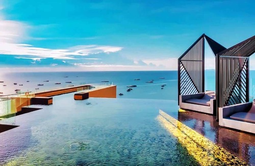 Pattaya Bay Condo | EDGE Central Pattaya