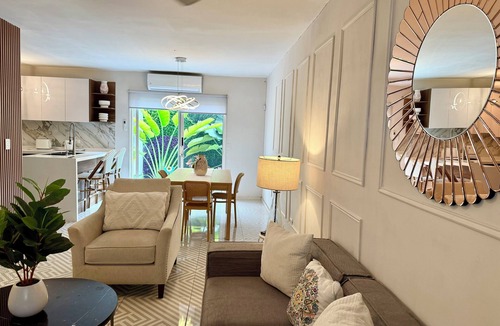 Santa Catarina House | EQUIPPED HOUSE 8 MIN CONSULATE, 20 MIN FUNDIDORA, GYM, PLAYGROUND, SAFE