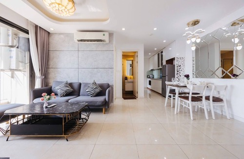 Trung Hoa Nhan Chinh Apartment | Executive 2BR Apartment | Vinhomes D’Capitale, Tran Duy Hung