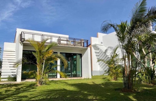 Tha Chana Hotel | F&F Poolvilla Beach Tha Chana