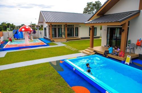 San Kamphaeng Villa | family villa by ongsa house chiang mai