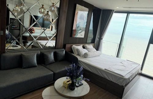 Hoang Hoa Hotel | Flamingo Ibiza Party Resort Hai Tien
