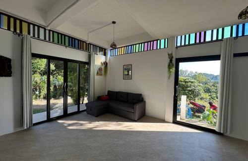Ko Lanta Apartment | Fluffy Cat Paradise