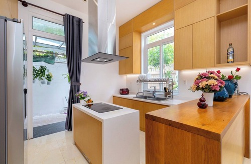 Vung Tau Villa | French-style villa, a 3-min walk to the beach.
