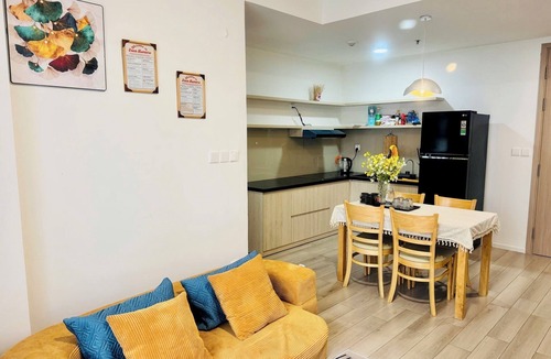 District 9 Apartment | Fully Furnished One Bedroom Apartment with Sofa bed