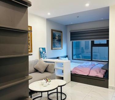 District 9 Apartment | GH2 Studio - Vinhomes GP Aparment - Near Vincom