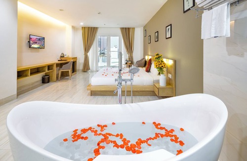 Vinh Hai Hotel | Gibson Hotel Nha Trang