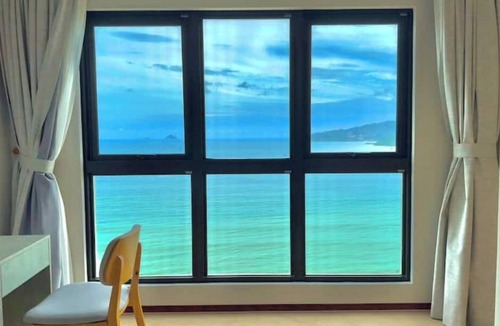 Tran Phu Beach Apartment | Gold Coast 3 bedroom Ocean View
