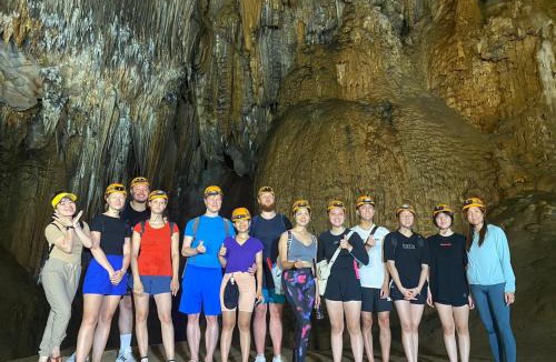 Phong Nha Hotel | Gold Plus hotel