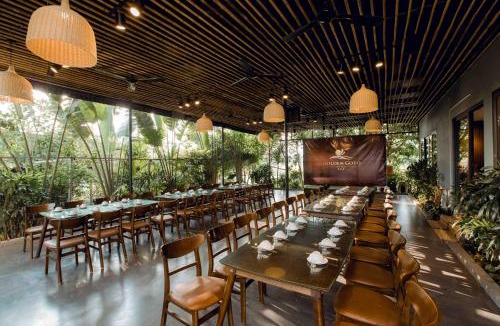 Co To Hotel | Golden Coto Hotel