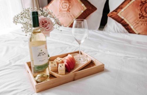 Co To Hotel | Golden Coto Hotel