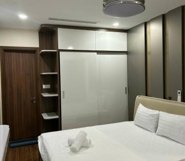 Cau Giay Apartment | Golden Park Serviced Apartment, view of Cau Giay park