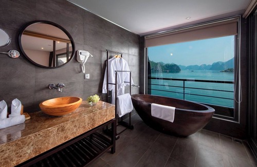 Bai Chay Apartment | Golden Room in Scarlet Pearl Cruise