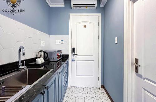 Phu My Hung Hotel | Golden Sun - PHU MY HUNG
