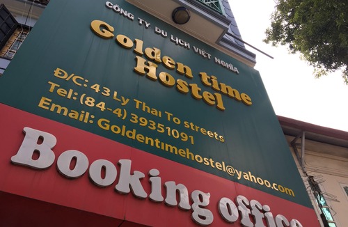 French Quarter Hotel | Golden Time Hostel