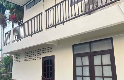 Phayao Apartment | Good location 3 minutes to Kwan Phayao lake, Clean room, Budget-friendly price