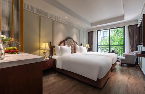 Hang Trong Hotel | GRAND HOTEL du LAC Hanoi