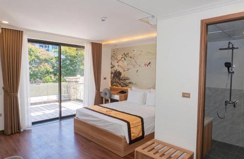 Tu Liem Hotel | Grand Luxury Hotel