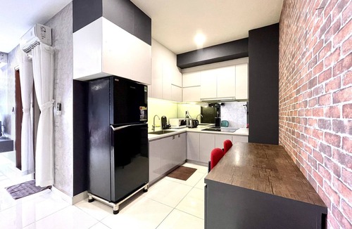 District 4 Apartment | Grand Riverside Apartment Near Center