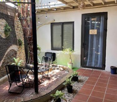 Binh Thanh Hotel | Hómeur Homestay - Amour Room