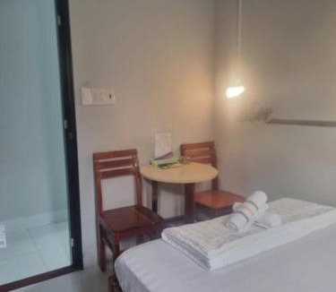 Ninh Kieu Hotel | Hạnh Phát 8