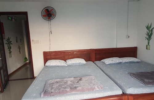 Hue Hotel | hết phòng