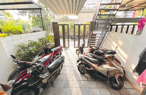 Hue Hotel | hết phòng