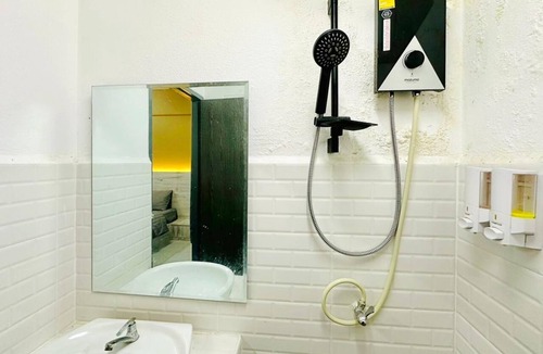 Bang Bua Thong Hotel | H-Hub BBT